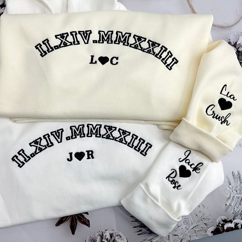 Sudaderas con capucha con fecha romana de aniversario bordado, regalo del día de San Valentín