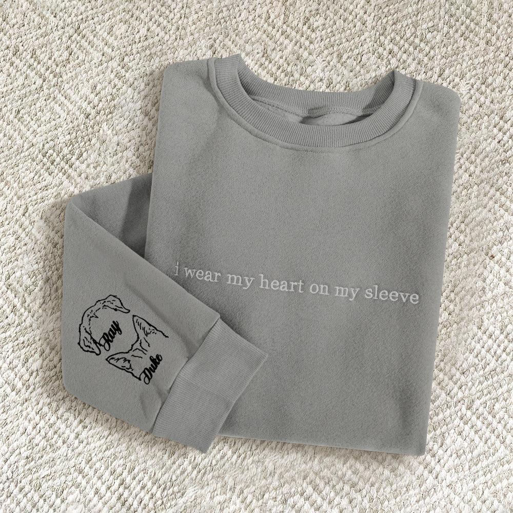SUDADERA CON CAPUCHA PERSONALIZADA BORDADA "CORAZÓN EN LA MANGA", UNISEX